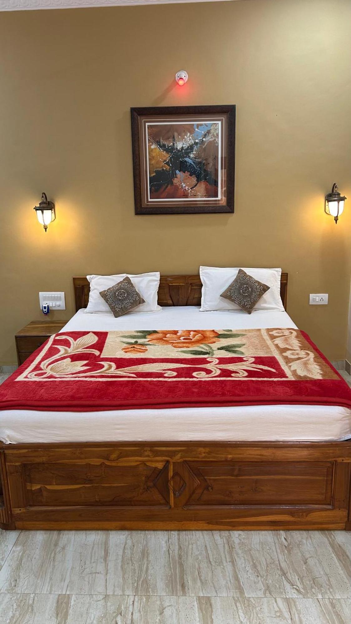 Sai Leela Bungalow - Villa With Private Pool Mahābaleshwar Exterior foto